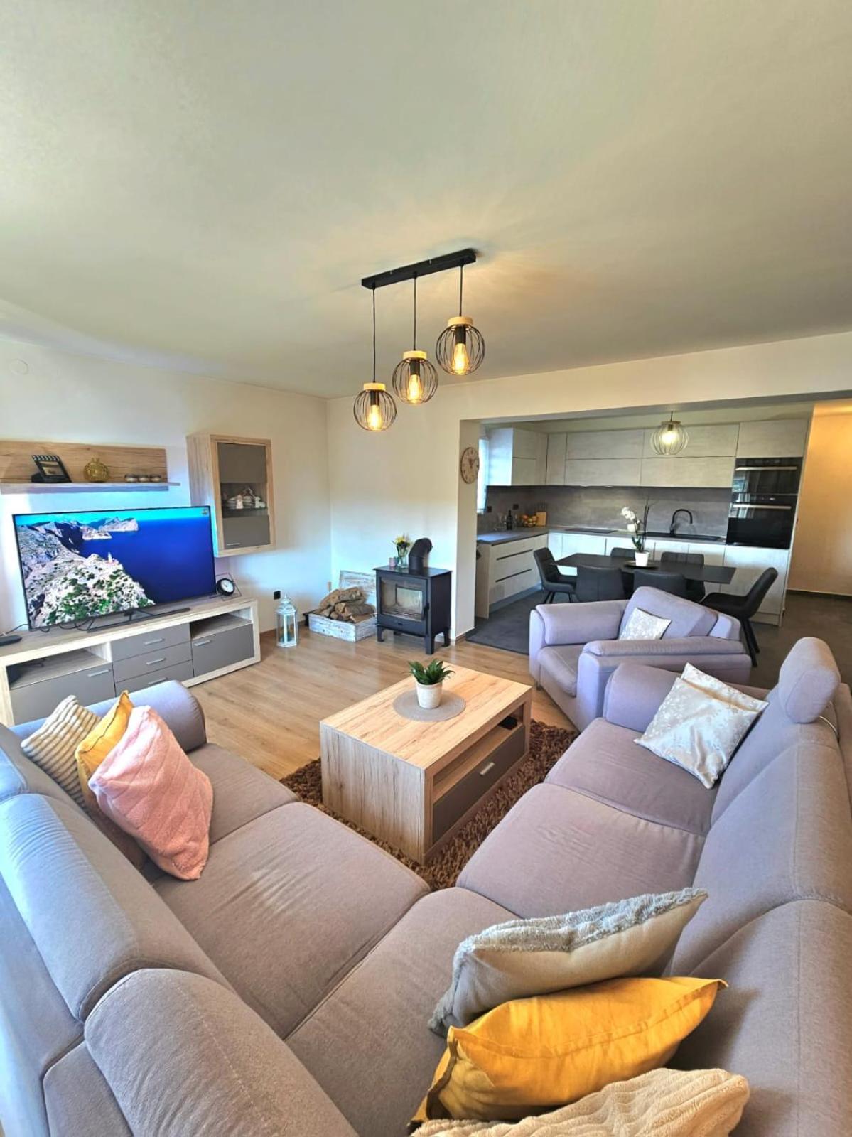 Apartment Paula Jadranovo Εξωτερικό φωτογραφία