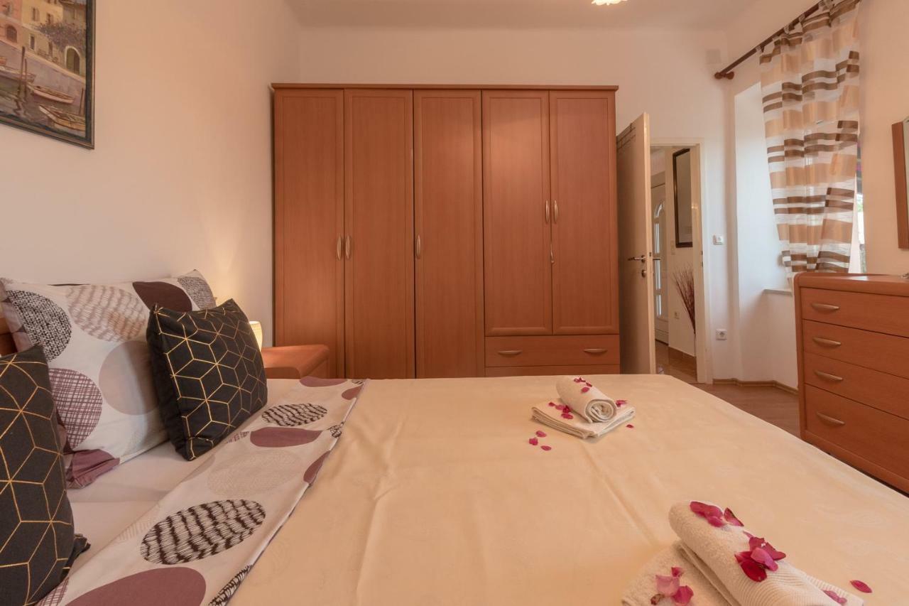 Apartment Paula Jadranovo Εξωτερικό φωτογραφία